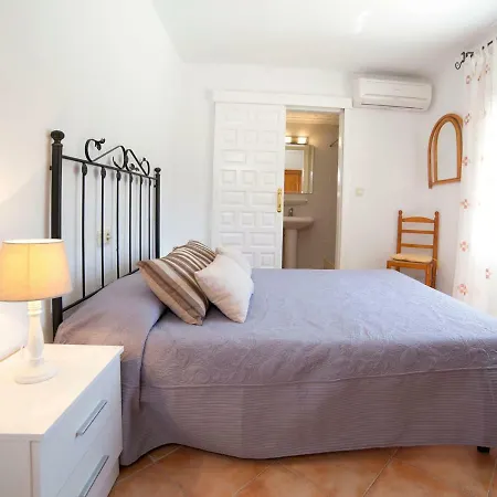 Amber By Interhome Calp